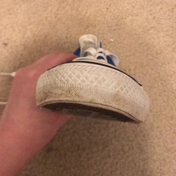 Converse low tops - Picture 3 of 9